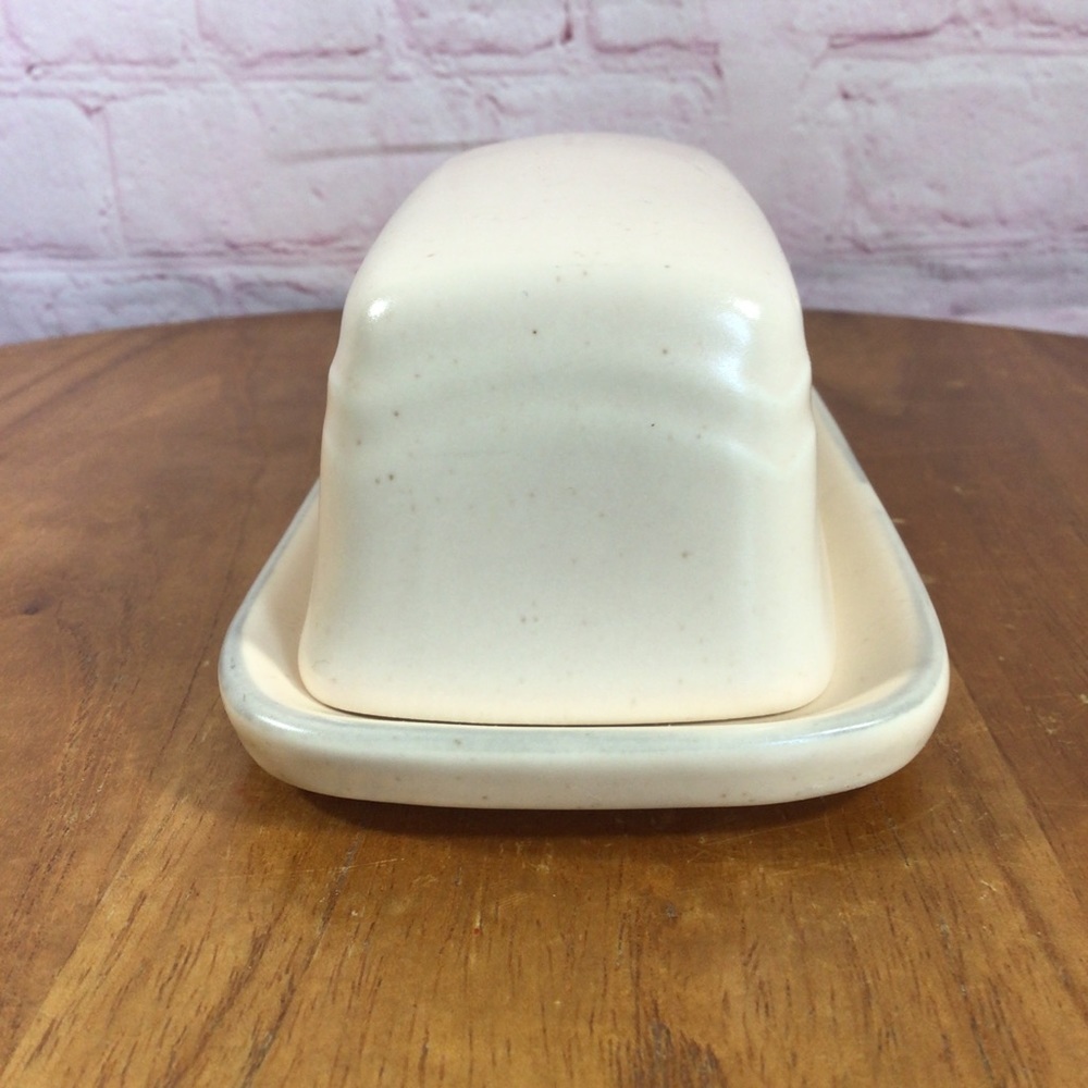 Vintage Pfaltzgraff Remembrance Covered Butter Dish - Picture 2 of 8